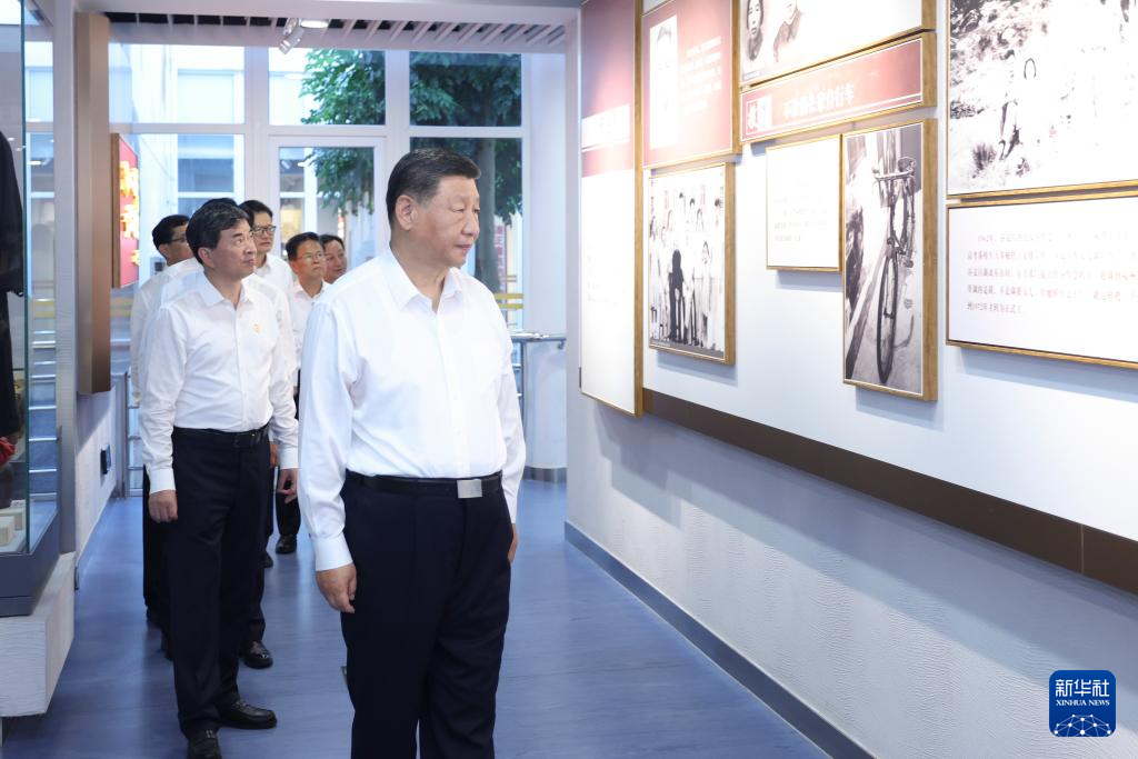 习近平在福建考察时强调 扭住目标不放松 一张蓝图绘到底 在中国式现代化建设中奋勇争先(图8)