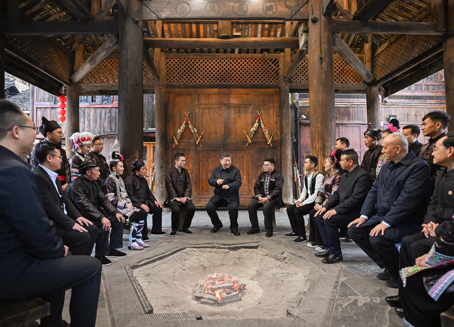 习近平在贵州考察时强调 坚持以高质量发展统揽全局 在中国式现代化进程中展现贵州新风采(图6)