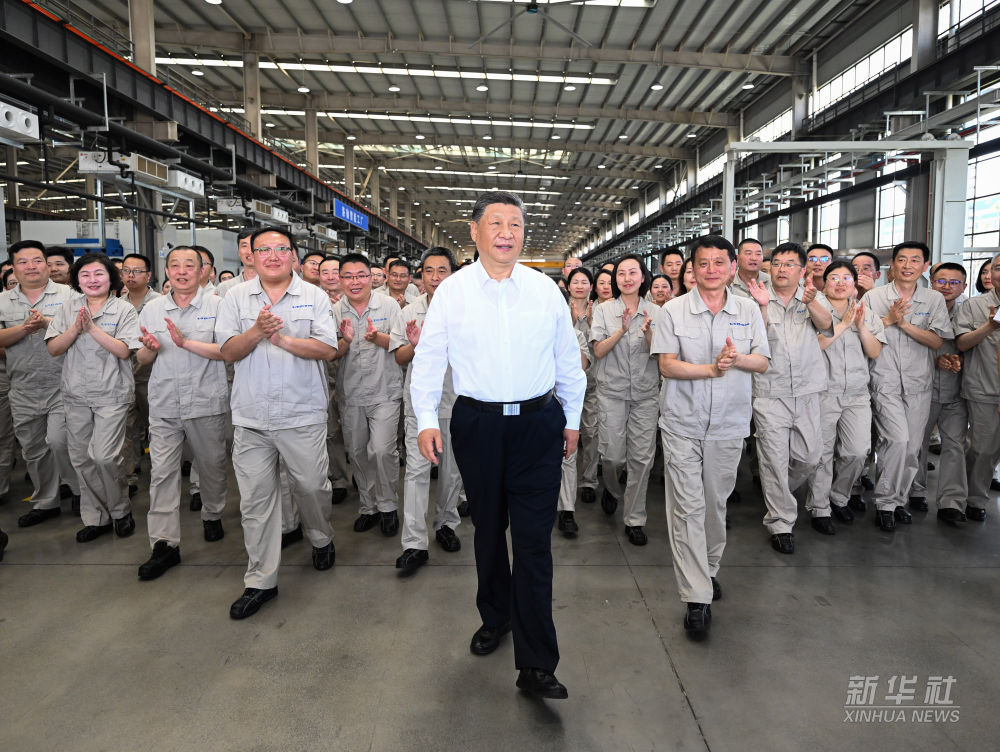 习近平在河南洛阳市考察调研(图4)