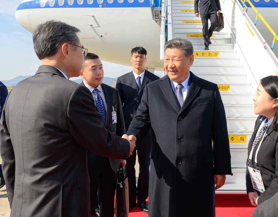 习近平在亚太经合组织第三十二次领导人非正式会议第一阶段会议上的讲话（全文）(图3)