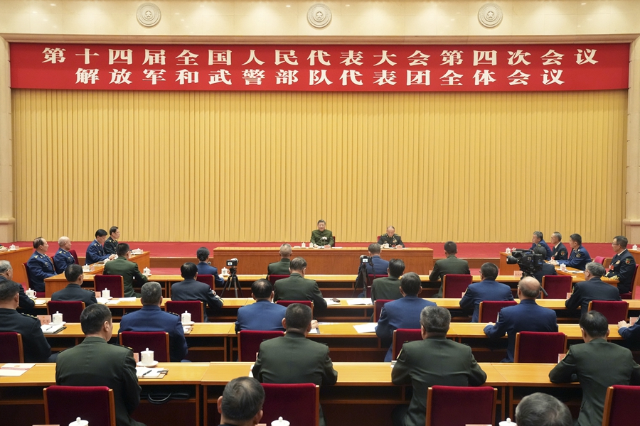 习近平在出席解放军和武警部队代表团全体会议时强调 充分发挥政治建军特有优势 凝心聚力推动国防和军队现代化行稳致远(图2)