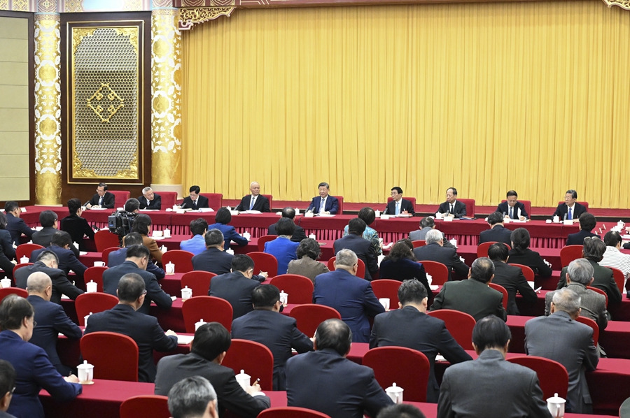 习近平看望参加政协会议的农工党九三学社医药卫生界社会福利和社会保障界委员(图6)