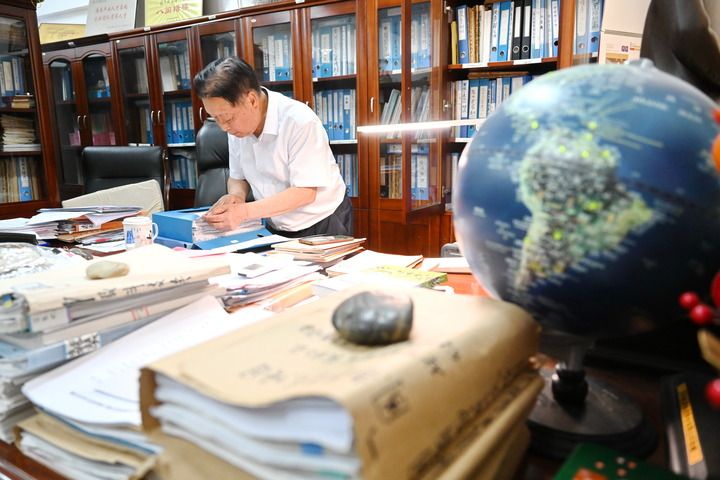习近平总书记同科技工作者的故事(图15)