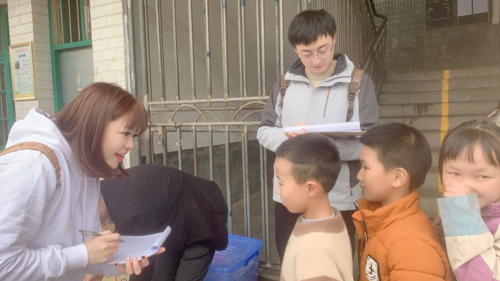 共青团雷竞技官网网站登录委员会赴古仙界村开展“聚焦乡村振兴 关爱留守儿童”志愿服务活动(图5)